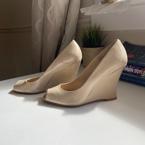 Nude Peep-Toe Nine West Wedges - Picture 3 of 9